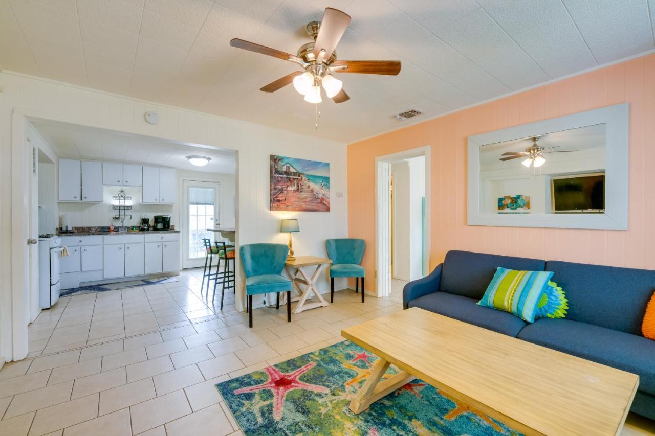 Beautiful Rockport Townhome - Walk To Aransas Bay! Extérieur photo