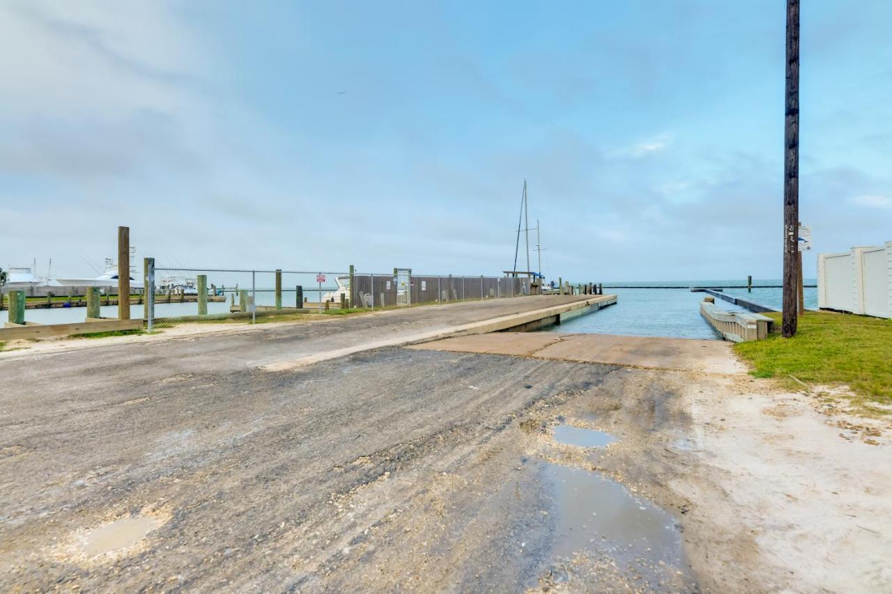 Beautiful Rockport Townhome - Walk To Aransas Bay! Extérieur photo