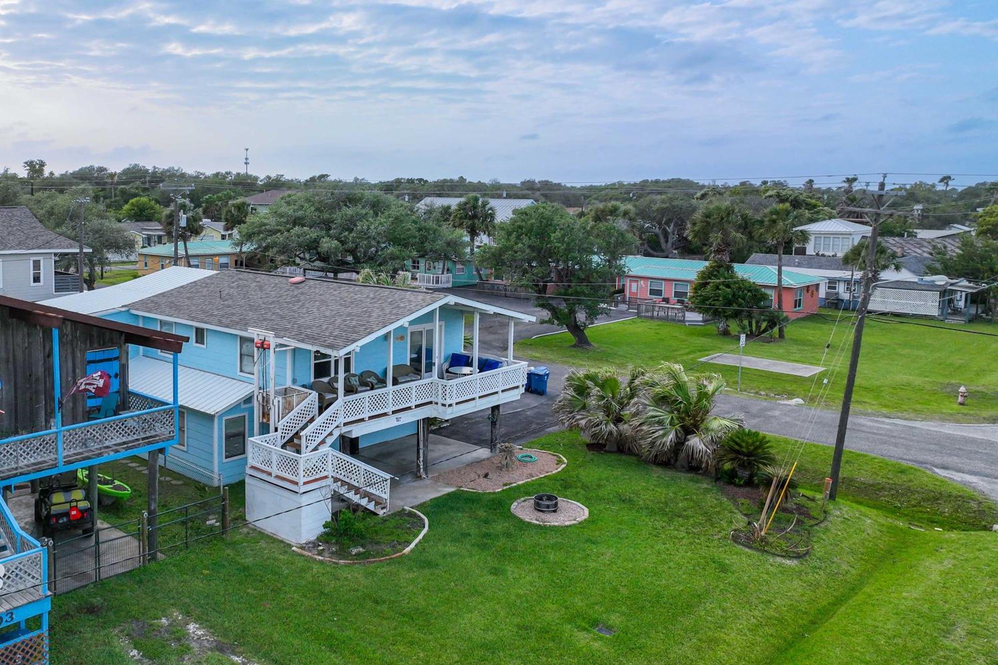 Beautiful Rockport Townhome - Walk To Aransas Bay! Extérieur photo